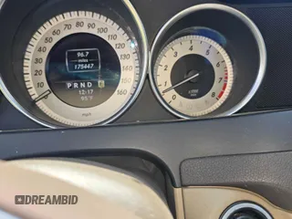 2012 Mercedes-Benz C 300 Sport z VIN WDDGF8BB3CR193809, wystawiony jako Copart lot #62795425 z przebiegiem 175 000 mil mil oraz Szkoda całkowita • Salvage title. Historia ofert i sprzedaży dostępna na DreamBid. Obrazek 8.
