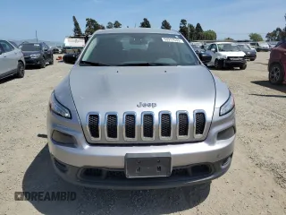 2017 Jeep Cherokee Sport with VIN 1C4PJMAB8HW605363, listed as a Copart auction lot 53917035 with 66,747 mi miles and Salvage Title. Bid and sale history available at carsss.com. Image 5.