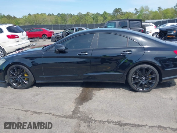 2014 Mercedes-Benz CLS 550 с VIN WDDLJ7DB6EA099705, выставлен на аукционе IAAI как лот 41933778 с пробегом 113 839 миль миль и . История ставок и продаж доступна на DreamBid. Изображение 14.