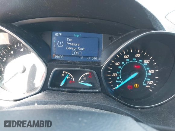 2013 Ford Escape S with VIN 1FMCU0F74DUD19224, listed as a IAAI auction lot 42020707 with 211,040 mi miles. Bid and sale history available at carsss.com. Image 7.