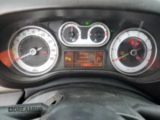 2014 FIAT 500L Trekking z VIN ZFBCFADH8EZ011075, wystawiony jako Copart lot #51542315 z przebiegiem 118 661 mil mil oraz Szkoda całkowita • Salvage title. Historia ofert i sprzedaży dostępna na DreamBid. Obrazek 9.
