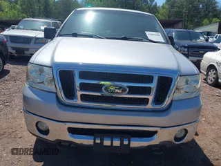 2008 Ford F-150 XLT with VIN 1FTPW14V98FA09331, listed as a IAAI auction lot 42001968 with 263,651 mi miles. Bid and sale history available at carsss.com. Image 12.