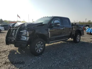 2024 Ford F-250 XL z VIN 1FT8W2BT9REE19856, wystawiony jako Copart lot #51233515 z przebiegiem 20 653 mil mil oraz Szkoda całkowita • Salvage title. Historia ofert i sprzedaży dostępna na DreamBid. Obrazek 1.
