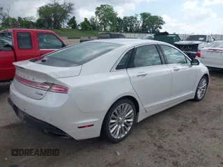 2016 Lincoln MKZ with VIN 3LN6L2J91GR620212, listed as a IAAI auction lot 42339396 with 90,195 mi miles and . Bid and sale history available at DreamBid. Image 4.
