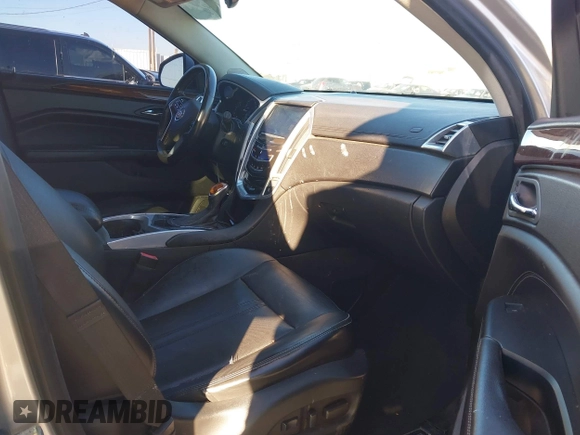 2013 Cadillac SRX Luxury Collection with VIN 3GYFNGE36DS591211, listed as a IAAI auction lot 41319932 with 174,059 mi miles. Bid and sale history available at carsss.com. Image 5.