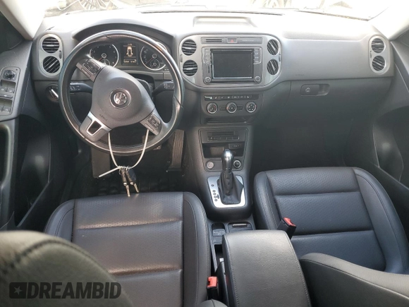 2017 Volkswagen Tiguan S with VIN WVGAV7AX3HK039090, listed as a Copart auction lot 74625704 with 62,359 mi miles and Salvage title. Bid and sale history available at DreamBid. Image 8.