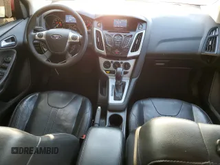 2012 Ford Focus SE z VIN 1FAHP3F29CL329376, wystawiony jako Copart lot #54386965 z przebiegiem 139 317 mil mil oraz Nie do naprawy • Non repairable. Historia ofert i sprzedaży dostępna na DreamBid. Obrazek 8.