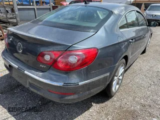 2010 Volkswagen CC Luxury z VIN WVWHP7AN4AE536293, wystawiony jako Copart lot #56589795 z przebiegiem 127 169 mil mil oraz Tytuł czysty. Historia ofert i sprzedaży dostępna na DreamBid. Obrazek 4.