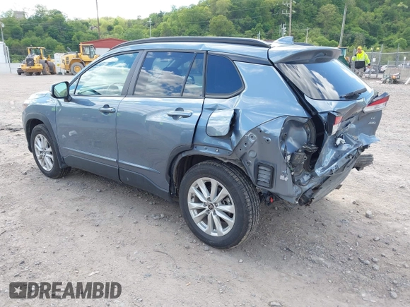 2023 Toyota Corolla Cross LE с VIN 7MUCAABG4PV063433, выставлен на аукционе IAAI как лот 42227150 с пробегом 40 387 миль миль и . История ставок и продаж доступна на DreamBid. Изображение 3.