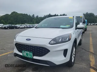 2020 Ford Escape SE with VIN 1FMCU9G63LUB84469, listed as a IAAI auction lot 42547664 with 58,786 mi miles and . Bid and sale history available at DreamBid. Image 2.