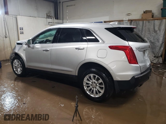 2018 Cadillac XT5 AWD with VIN 1GYKNBRS6JZ193224, listed as a Copart auction lot 44047695 with 105,654 mi miles and Salvage title. Bid and sale history available at DreamBid. Image 2.