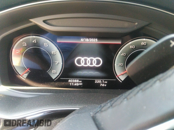 2021 Audi Q7 Premium Plus with VIN WA1LXAF72MD031553, listed as a IAAI auction lot 42071156 with 40,388 mi miles and . Bid and sale history available at DreamBid. Image 7.