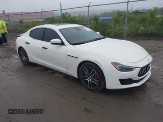 2018 Maserati Ghibli S Q4 с VIN ZAM57YTA5J1268683, выставлен на аукционе IAAI как лот 42359671 с пробегом 54 981 миль миль и . История ставок и продаж доступна на DreamBid. Изображение 1.