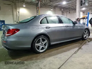 2018 Mercedes-Benz E 300 z VIN WDDZF4KB8JA313472, wystawiony jako Copart lot #53959155 z przebiegiem Nie podano mil oraz Czysty tytuł • Clean title. Historia ofert i sprzedaży dostępna na DreamBid. Obrazek 3.