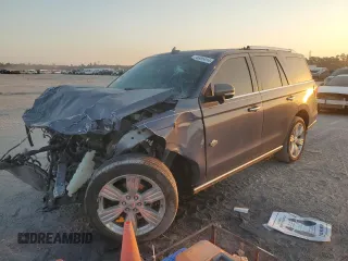 2023 Ford Expedition z VIN 1FMJU1P85PEA35863, wystawiony jako Copart lot #74685414 z przebiegiem 8 920 mil mil oraz Szkoda całkowita • Salvage title. Historia ofert i sprzedaży dostępna na DreamBid. Obrazek 1.