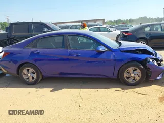2024 Hyundai Elantra SE with VIN KMHLL4DG9RU829766, listed as a IAAI auction lot 42080095 with 8,711 mi miles and . Bid and sale history available at DreamBid. Image 13.