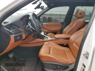 2010 BMW X5 M with VIN 5YMGY0C55ALK25665, listed as a Copart auction lot 82820384 with 118,956 mi miles and Salvage Title. Bid and sale history available at carsss.com. Image 7.