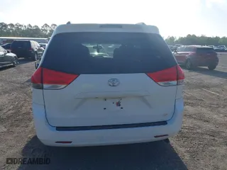 2014 Toyota Sienna LE AAS with VIN 5TDKK3DCXES457492, listed as a IAAI auction lot 41954203 with 226,355 mi miles. Bid and sale history available at carsss.com. Image 16.
