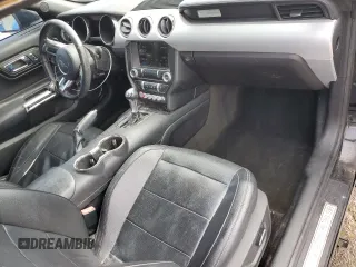 2017 Ford Mustang EcoBoost z VIN 1FA6P8TH2H5313240, wystawiony jako Copart lot #54560995 z przebiegiem 127 468 mil mil oraz Szkoda całkowita • Salvage title. Historia ofert i sprzedaży dostępna na DreamBid. Obrazek 8.