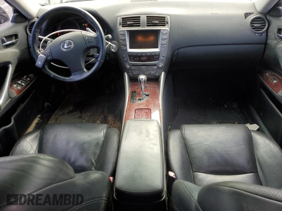2006 Lexus IS 250 z VIN JTHCK262462003894, wystawiony jako Copart lot #54122785 z przebiegiem 219 898 mil mil oraz Szkoda całkowita • Salvage title. Historia ofert i sprzedaży dostępna na DreamBid. Obrazek 8.