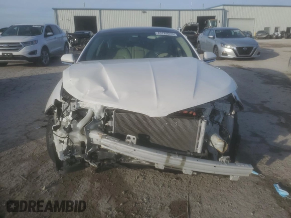 2015 Lincoln MKZ Hybrid z VIN 3LN6L2LU5FR610833, wystawiony jako Copart lot #43789095 z przebiegiem Nie podano mil oraz Szkoda całkowita • Salvage title. Historia ofert i sprzedaży dostępna na DreamBid. Obrazek 5.