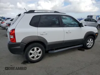 2005 Hyundai Tucson GLS with VIN KM8JN12D15U068721, listed as a Copart auction lot 80925064 with 105,854 mi miles and Clean Title. Bid and sale history available at carsss.com. Image 3.