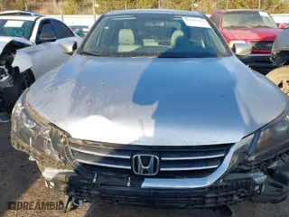2014 Honda Accord Sedan LX with VIN 1HGCR2F35EA049214, listed as a IAAI auction lot 41625892 with 42,713 mi miles. Bid and sale history available at carsss.com. Image 13.