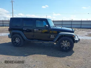 2008 Jeep Wrangler Unlimited X with VIN 1J4GA39148L500904, listed as a IAAI auction lot 42434386 with 195,997 mi miles and . Bid and sale history available at DreamBid. Image 13.