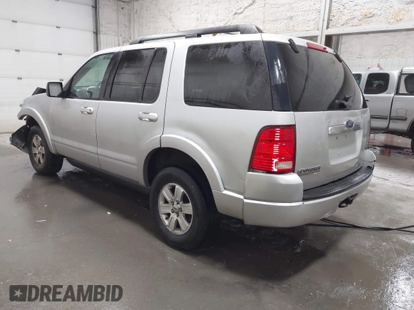 2009 Ford Explorer XLT z VIN 1FMEU73E49UA15564, wystawiony jako IAAI lot #41299587 z przebiegiem 192 956 mil mil oraz . Historia ofert i sprzedaży dostępna na DreamBid. Obrazek 3.