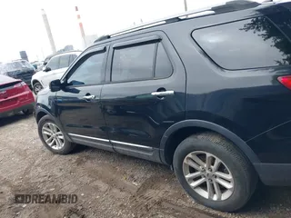 2014 Ford Explorer XLT z VIN 1FM5K7D89EGA23019, wystawiony jako IAAI lot #42706931 z przebiegiem 175 077 mil mil oraz . Historia ofert i sprzedaży dostępna na DreamBid. Obrazek 14.
