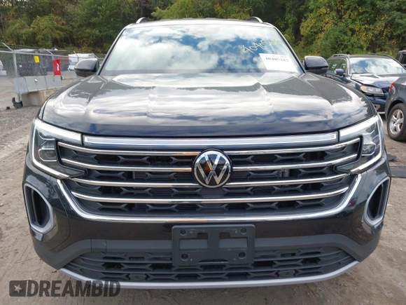 2024 Volkswagen Atlas SE with VIN 1V2HR2CA4RC604783, listed as a IAAI auction lot 40405287 with 1,269 mi miles and . Bid and sale history available at DreamBid. Image 12.