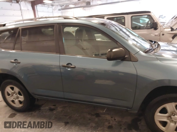 2010 Toyota RAV4 with VIN 2T3ZF4DV0AW021902, listed as a IAAI auction lot 41089906 with 191,093 mi miles. Bid and sale history available at carsss.com. Image 13.