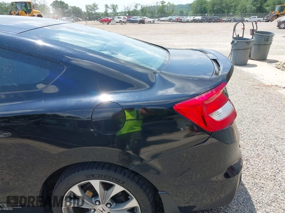 2012 Honda Civic Si с VIN 2HGFG4A52CH700904, выставлен на аукционе IAAI как лот 42590276 с пробегом 231 224 миль миль и . История ставок и продаж доступна на DreamBid. Изображение 19.