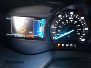 2019 Ford Fusion Hybrid SE with VIN 3FA6P0LU1KR200155, listed as a Copart auction lot 42598013 with 61,762 mi miles. Bid and sale history available at carsss.com. Image 9.