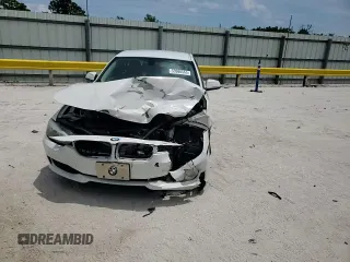 2014 BMW 3 Series 320i with VIN WBA3B1C50EK130907, listed as a Copart auction lot 53980565 with 0 mi miles and Non Repairable. Bid and sale history available at carsss.com. Image 13.