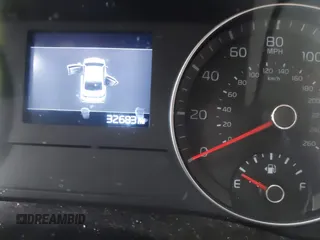 2020 Kia Forte LXS z VIN 3KPF24AD4LE184223, wystawiony jako IAAI lot #41564698 z przebiegiem 32 683 mil mil oraz . Historia ofert i sprzedaży dostępna na DreamBid. Obrazek 7.