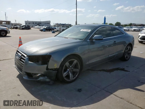 2014 Audi A5 Premium Plus z VIN WAULFAFRXEA062270, wystawiony jako Copart lot #61413405 z przebiegiem 118 172 mil mil oraz Szkoda całkowita • Salvage title. Historia ofert i sprzedaży dostępna na DreamBid. Obrazek 1.