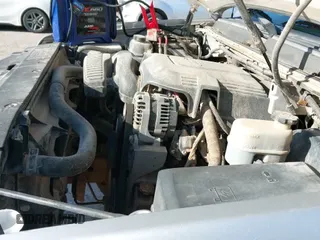 2010 Chevrolet Avalanche LT z VIN 3GNVKFE0XAG245243, wystawiony jako IAAI lot #42276994 z przebiegiem 254 384 mil mil oraz . Historia ofert i sprzedaży dostępna na DreamBid. Obrazek 21.