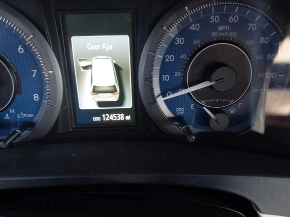 2019 Toyota Sienna LE Auto Access Seat with VIN 5TDKZ3DC5KS008650, listed as a IAAI auction lot 41245967 with 124,538 mi miles and . Bid and sale history available at DreamBid. Image 7.