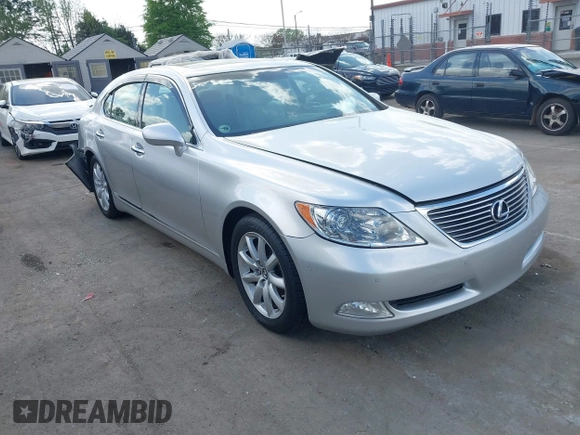 2007 Lexus LS 460 z VIN JTHBL46F875014386, wystawiony jako IAAI lot #41946333 z przebiegiem 134 574 mil mil oraz . Historia ofert i sprzedaży dostępna na DreamBid. Obrazek 1.