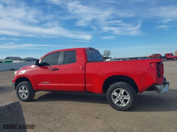 2011 Toyota Tundra 2WD Truck with VIN 5TFRM5F16BX022782, listed as a IAAI auction lot 41269632 with NaN miles. Bid and sale history available at carsss.com. Image 14.