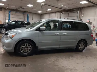 2006 Honda Odyssey EX-L с VIN 5FNRL38666B100333, выставлен на аукционе IAAI как лот 41859437 с пробегом 120 379 миль миль и . История ставок и продаж доступна на DreamBid. Изображение 15.