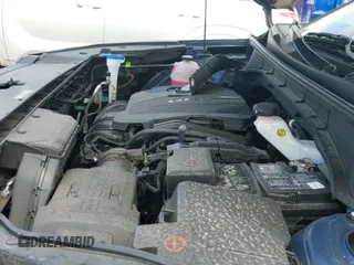 2025 Kia Sorento S с VIN 5XYRL4JC7SG363066, выставлен на аукционе IAAI как лот 43365000 с пробегом 8 486 миль миль и . История ставок и продаж доступна на DreamBid. Изображение 19.