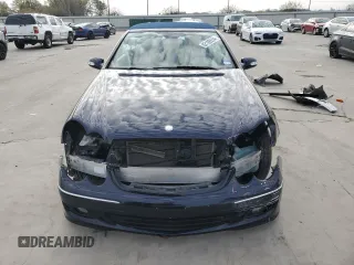 2009 Mercedes-Benz CLK 350 z VIN WDBTK56F69T103711, wystawiony jako Copart lot #82188534 z przebiegiem 48 244 mil mil oraz Szkoda całkowita • Salvage title. Historia ofert i sprzedaży dostępna na DreamBid. Obrazek 5.