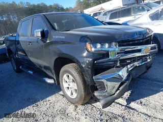 2019 Chevrolet Silverado 1500 LT with VIN 3GCPWCEK9KG135825, listed as a IAAI auction lot 41694390 with 40,267 mi miles. Bid and sale history available at carsss.com. Image 1.
