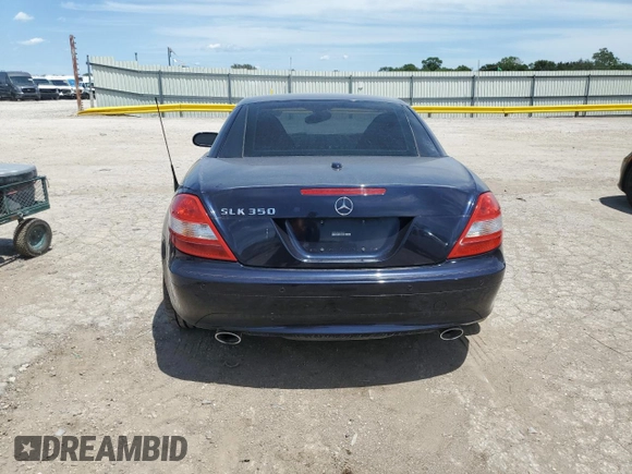 2008 Mercedes-Benz SLK 350 with VIN WDBWK56F88F183023, listed as a Copart auction lot 61228454 with 97,417 mi miles and Salvage title. Bid and sale history available at DreamBid. Image 6.