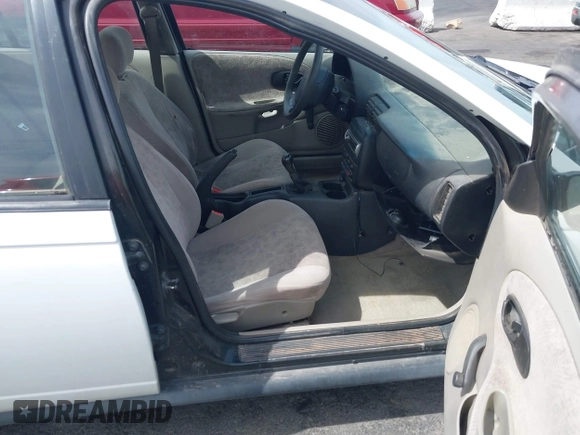 1998 Saturn SL z VIN 1G8ZJ5272WZ312413, wystawiony jako IAAI lot #41874493 z przebiegiem 229 200 mil mil oraz . Historia ofert i sprzedaży dostępna na DreamBid. Obrazek 5.