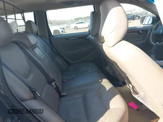 2005 Volvo XC70 with VIN YV1SZ592X51201769, listed as a IAAI auction lot 41836689 with 260,339 mi miles and . Bid and sale history available at DreamBid. Image 8.