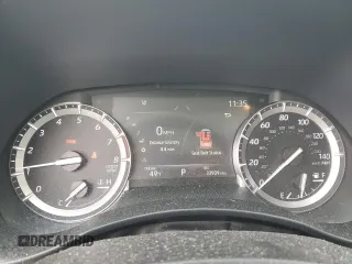 2022 Toyota Highlander Platinum z VIN 5TDFZRBH0NS190765, wystawiony jako Copart lot #57772435 z przebiegiem 33 939 mil mil oraz Szkoda całkowita • Salvage title. Historia ofert i sprzedaży dostępna na DreamBid. Obrazek 9.