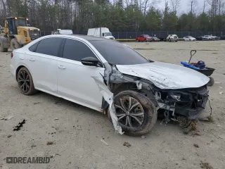 2021 Volkswagen Passat 2.0T SE with VIN 1VWSA7A34MC000771, listed as a Copart auction lot 48856645 with 88,710 mi miles and Salvage Title. Bid and sale history available at carsss.com. Image 4.